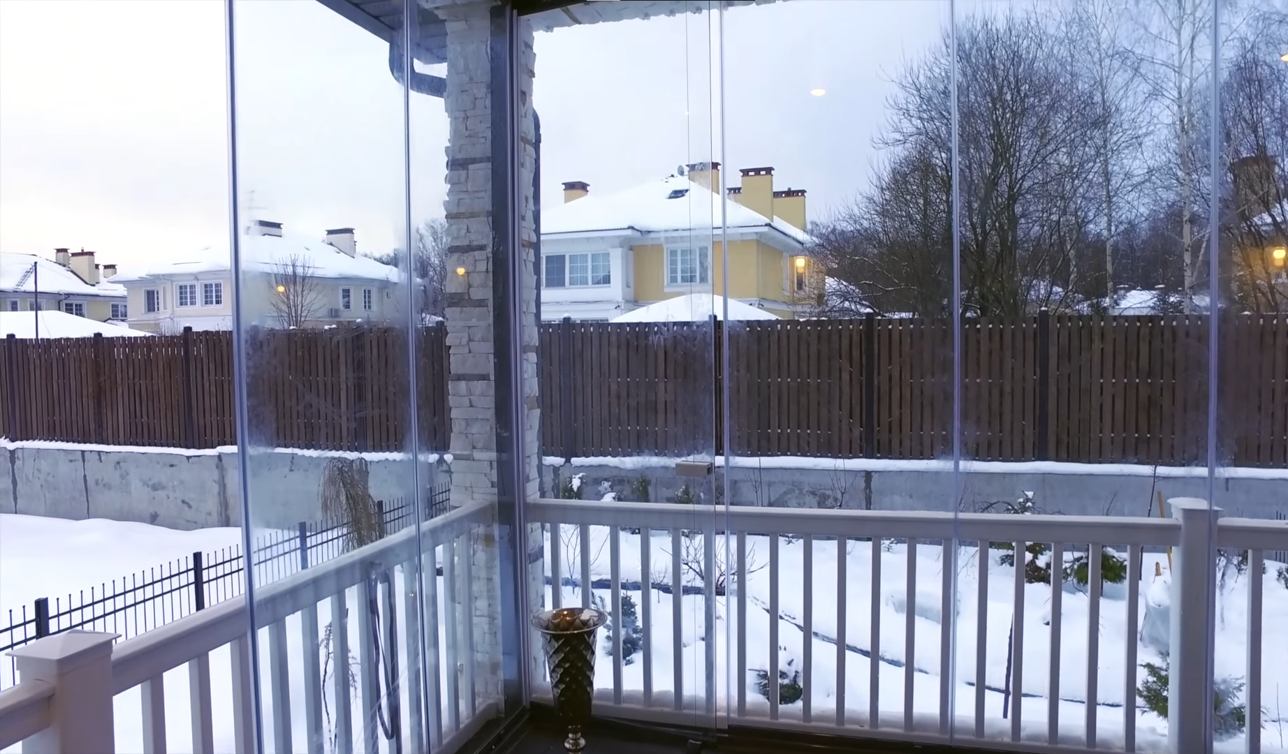 https://nizhnekamsk.delaem-okna.ru/storage/app/uploads/public/63f/5aa/806/63f5aa806a9aa900559749.png